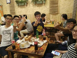 红岗烧烤加盟,学烧烤技术,开烧烤店多少钱疯狂烤翅加盟